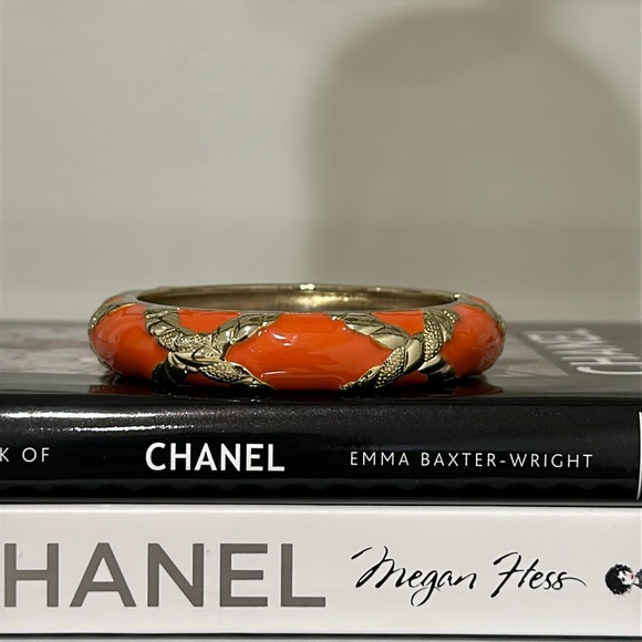 Cache Orange Bangle - Picture 2 of 8